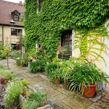Obere Muehle - Scheunenwohnung Mitten Im Gruenen Appartement